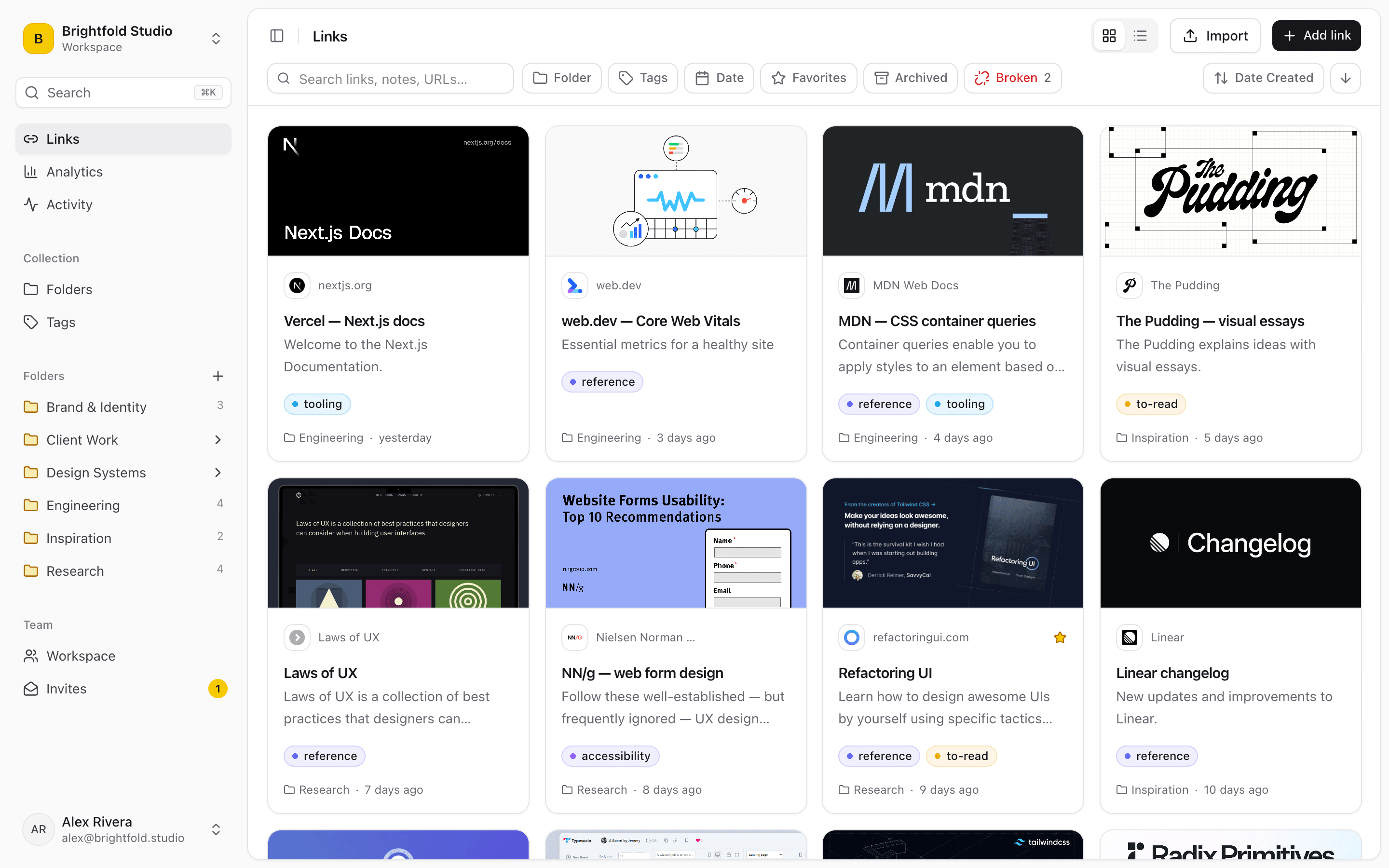 A folder of links in Linkbry, ready to share as a read-only page.